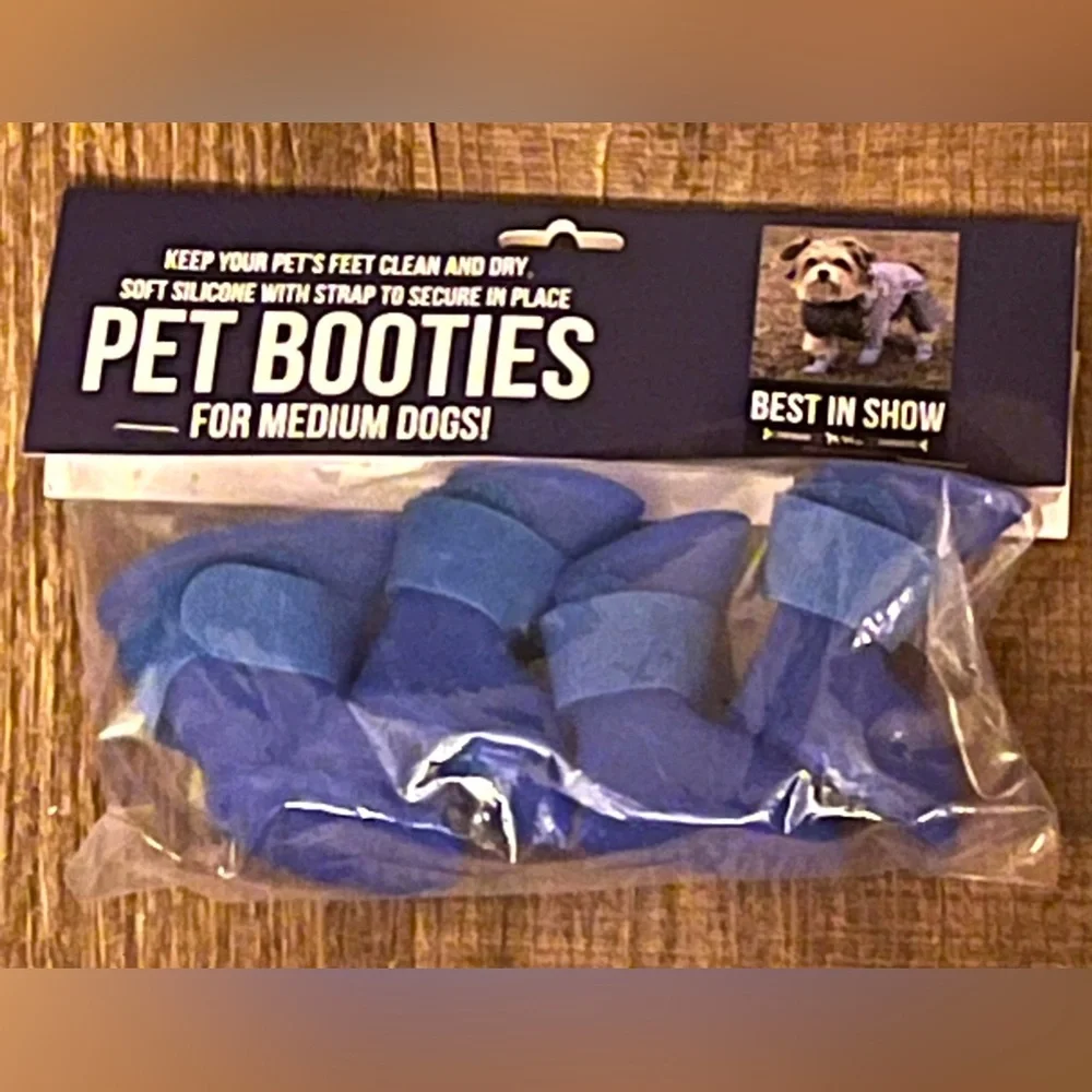 Pet booties with straps for Small/Medium sized dogs. New with tags.